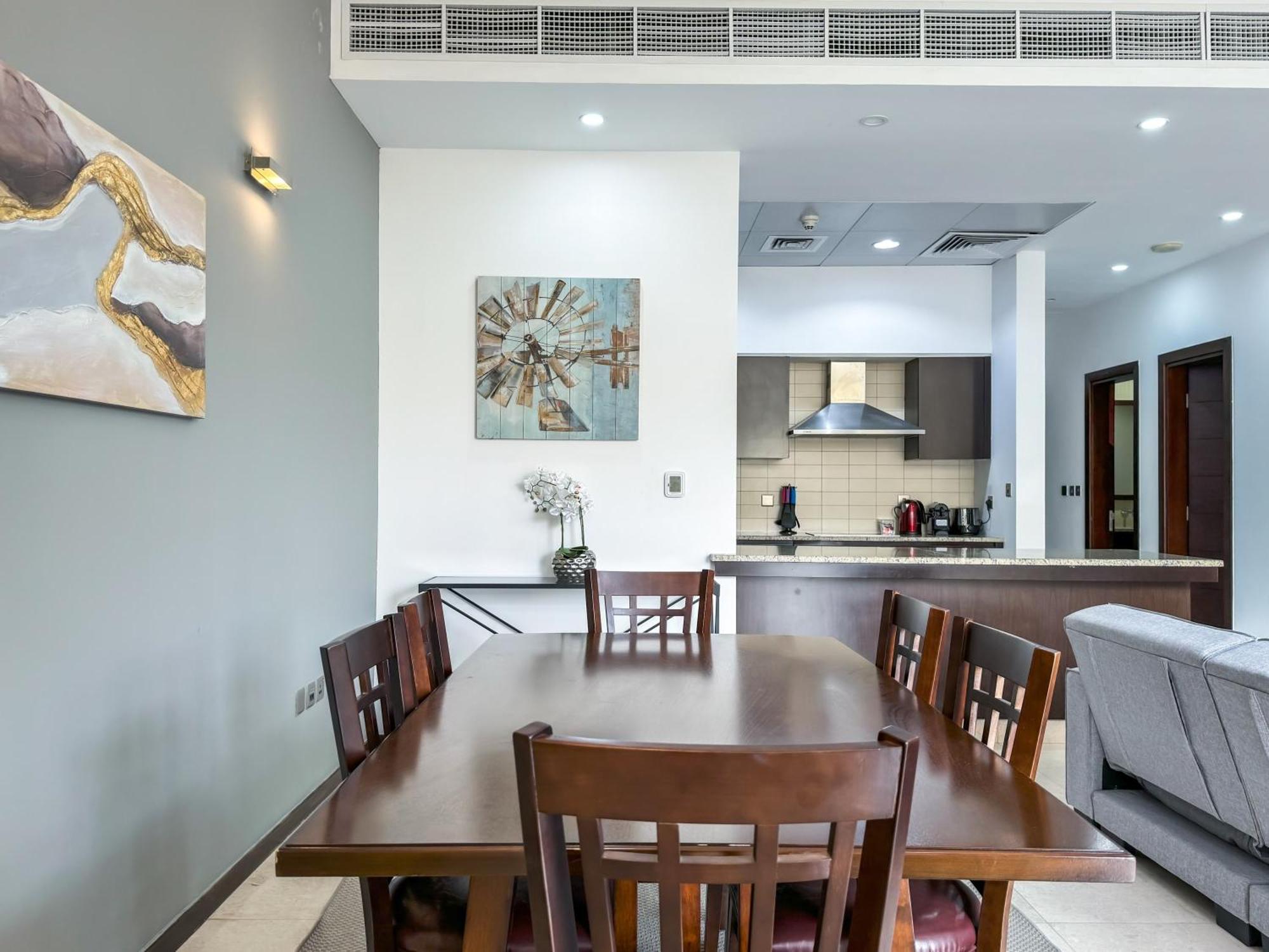 Modern Beachfront 1Br Apartment - Tiara Residence Dubaï Extérieur photo